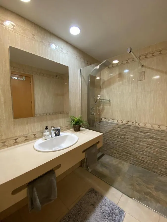 Four Seasons - Playa Del Cura Apartamento Playa Del Cura